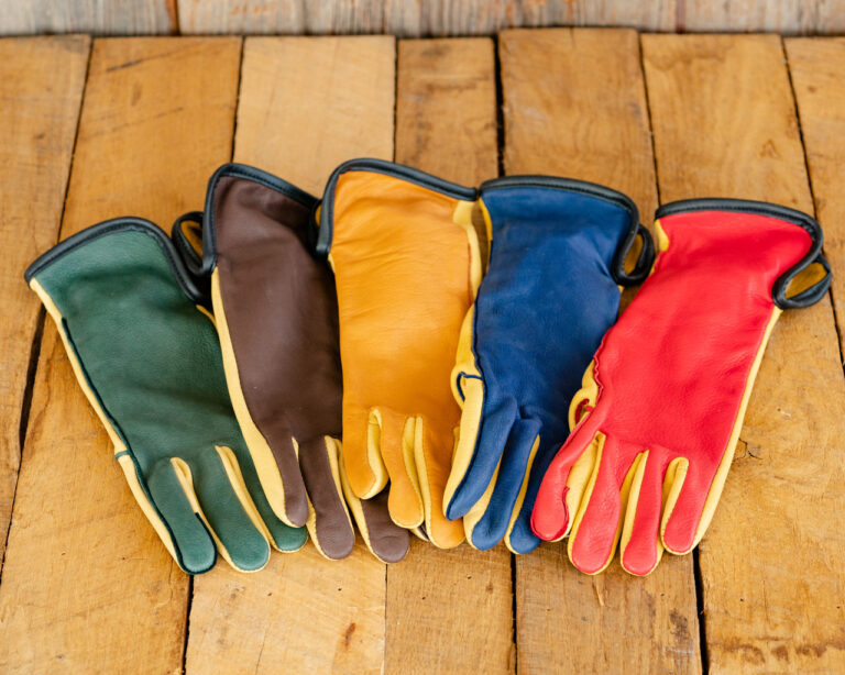 Choosing the Right Gloves for Bull Riding